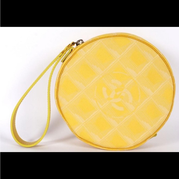 CHANEL Handbags - 🔥SEND OFFERS🔥 Chanel Yellow Baby Bag